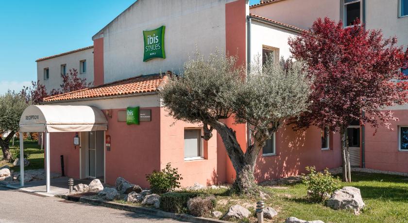 ibis Styles Marseille Plan de Campagne