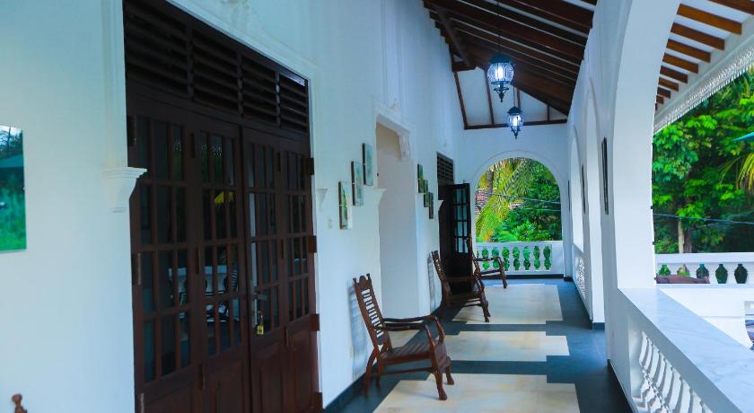 Image of Apartment with Balcony 5