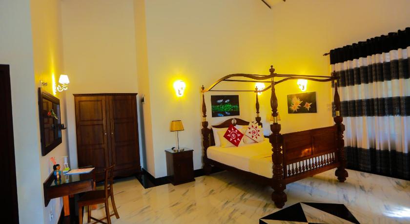 Image of Apartment with Balcony 6