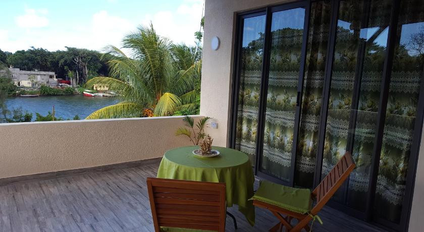 Riverside Holiday Home