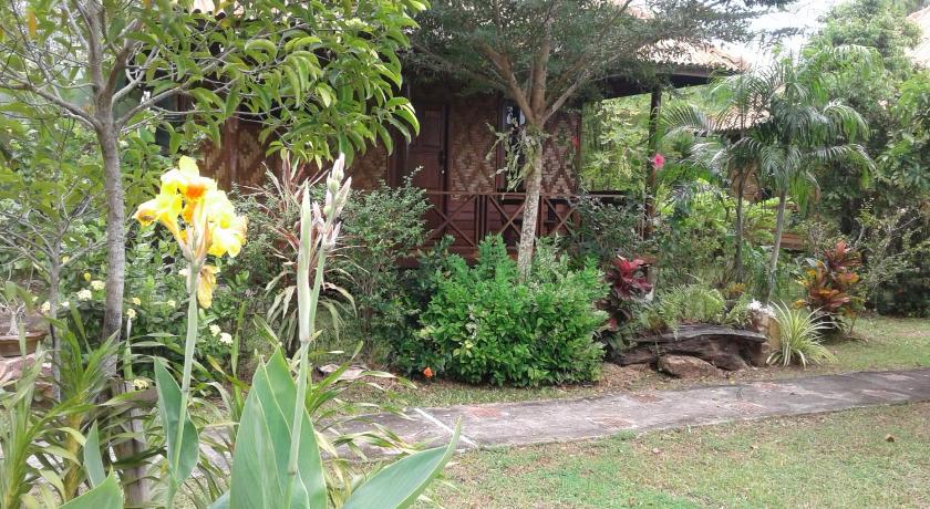Ban Ban Bungalow photo