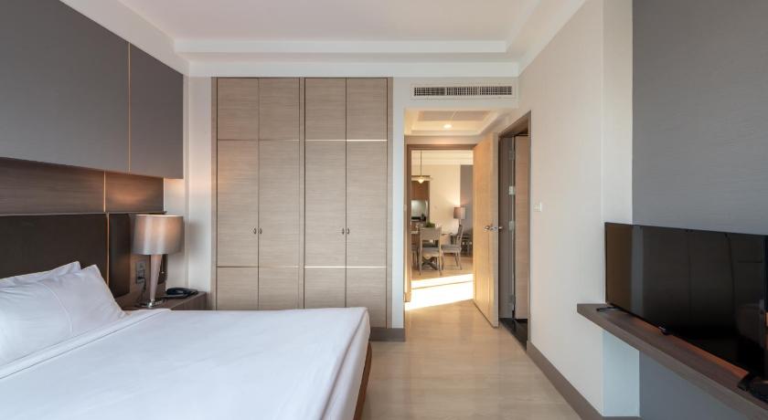 Image of Deluxe 2-Bedroom Suite 16