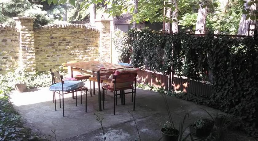 Smestaj u okviru domacinstva SOBE SOSA photo