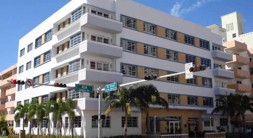 Westover Arms Hotel photo