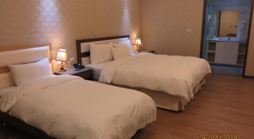 Mao Hua Motel - image 43