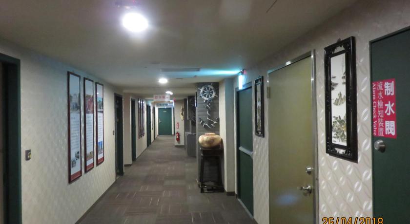 Mao Hua Motel - image 21