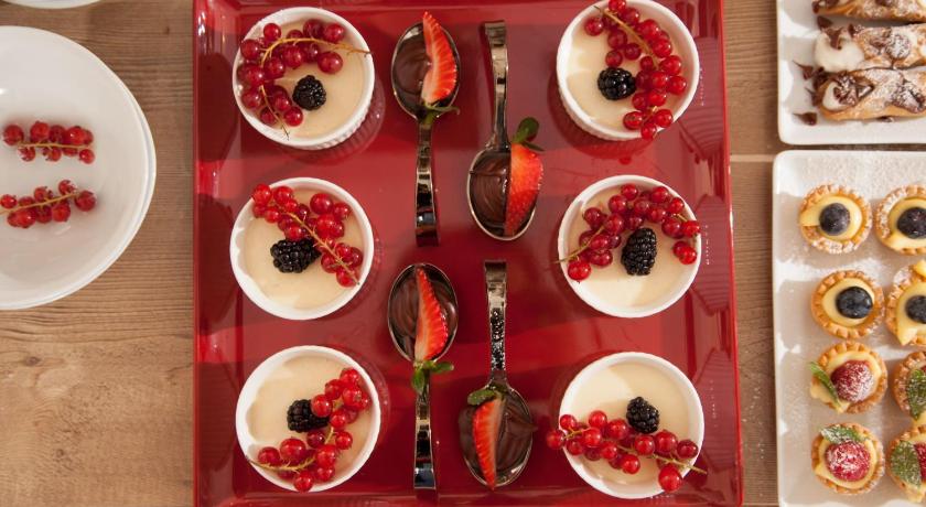 罗马 Floris Hotel 3星级 酒店 泳池