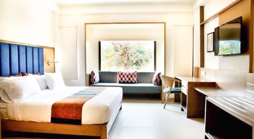 Purple Cloud Hotel photo