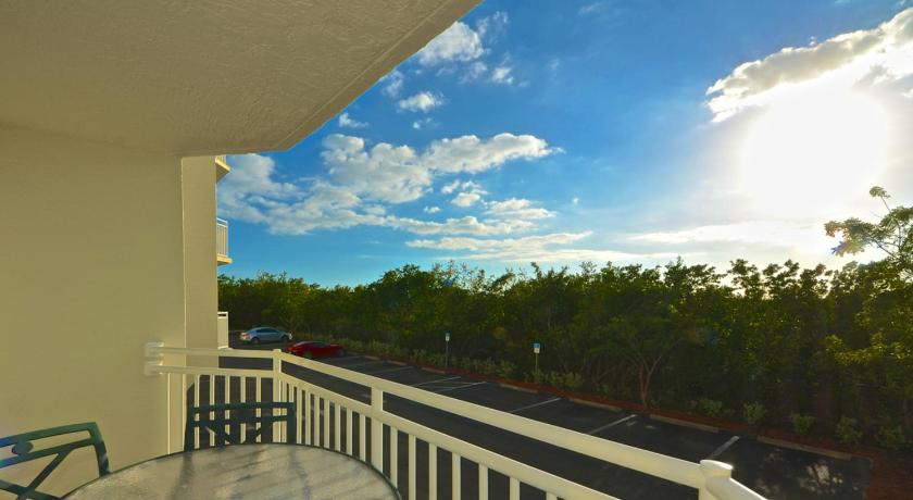 Sunrise Suites Dominican Suite #110 — Hotel in Key West (FL)