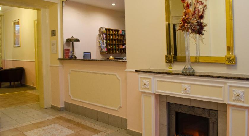 Hotel Anna photo