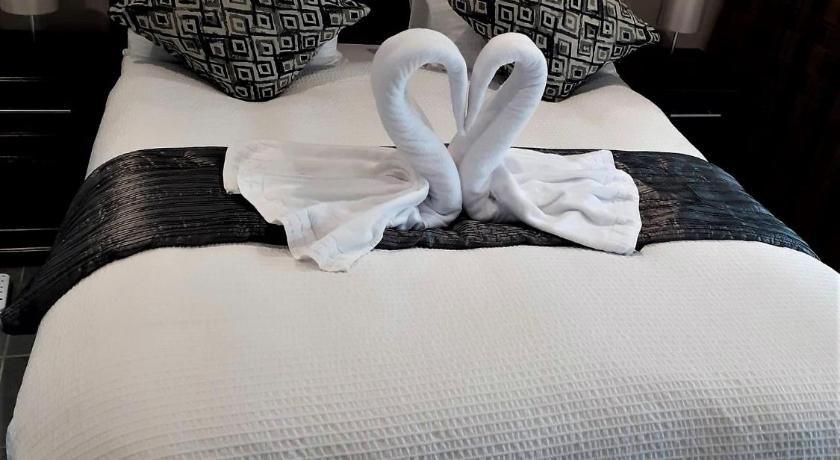 Rostalyn Guesthouse photo
