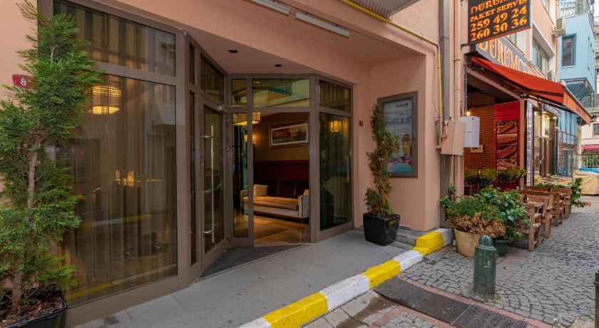 Feri Suites