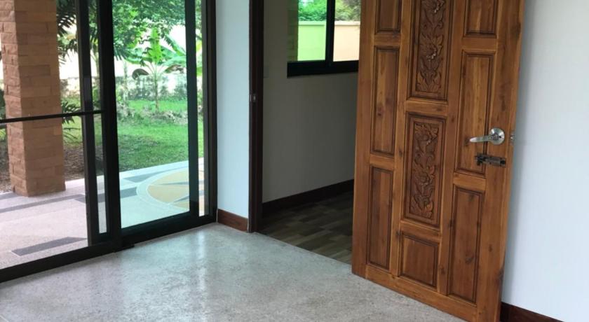 Image of Double Room with Park View 6