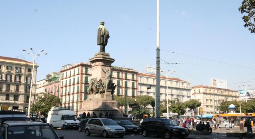 Stylish apartment in the center of Naples by Wonderful Italy photo