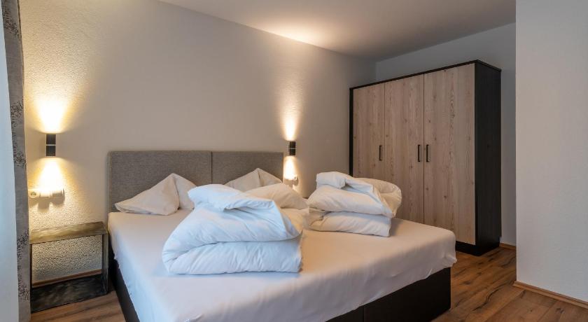 A CASA Rubin Chalet & Studio Resort photo