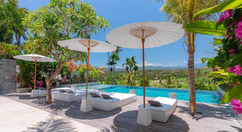 Image of Villa with Private Pool 3