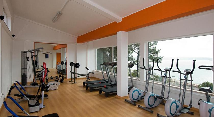 カルダス・ダ・ライーニャ INATEL Foz Do Arelho 3つ星 ホテル 施設