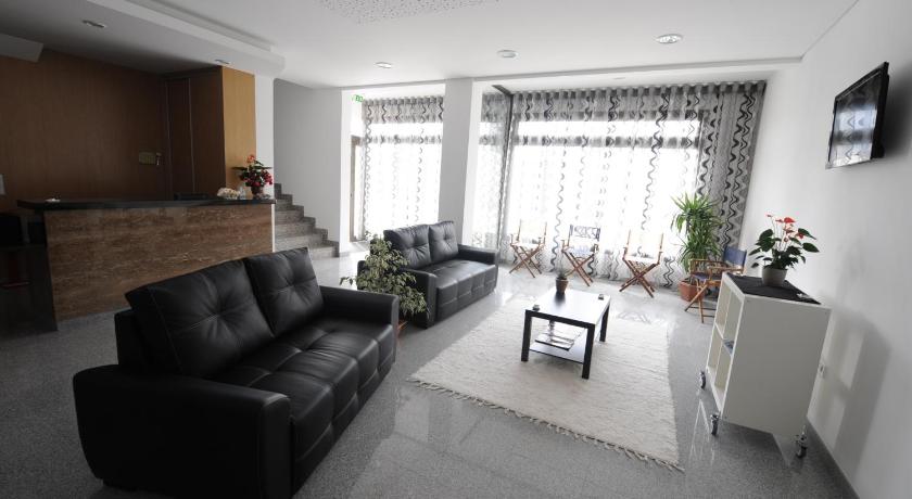 ヴィラ・ノヴァ・デ・パイヴァ Senhor dos Perdoes Alojamento Local 3つ星 ホテル スイート