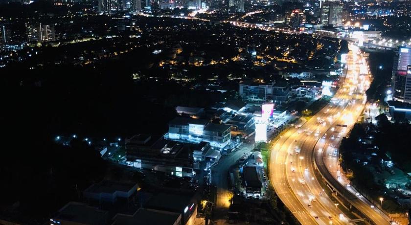 Book Spacious Comfy Loft Empire City Damansara Perdana In Kuala Lumpur Malaysia 2021 Promos