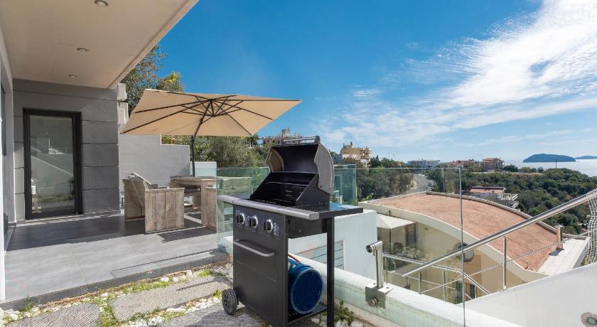 Image of Villa with Sea View 31