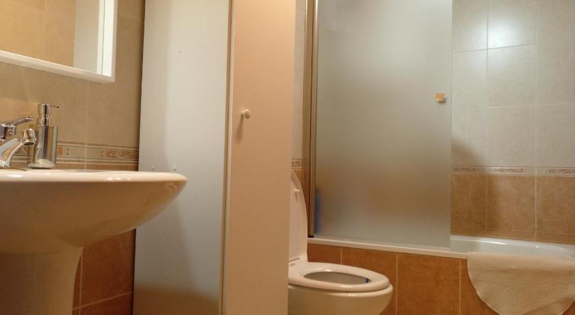 Francos Rooms photo