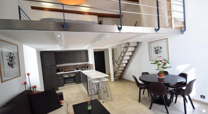 Jade Duplex - No Better Location In Nice — Hotel in Nice