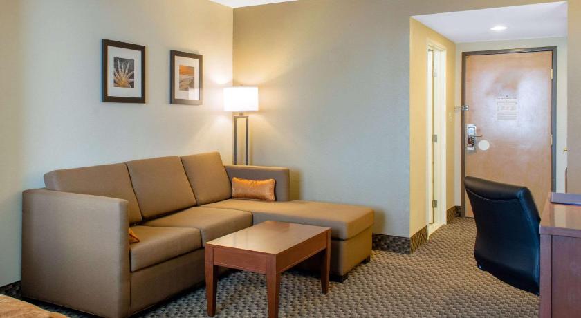 Comfort Inn & Suites Biloxi-D'Iberville