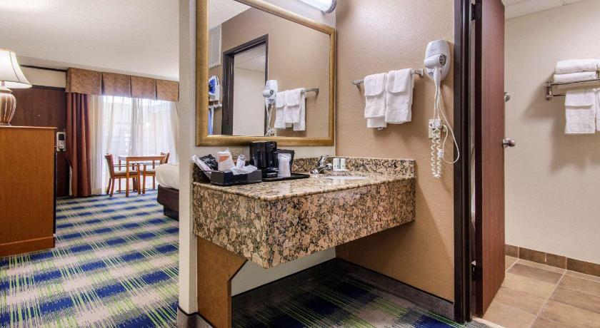Quality Inn Hotel Arkansas City