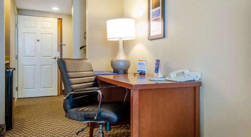 Comfort Inn & Suites Biloxi-D'Iberville