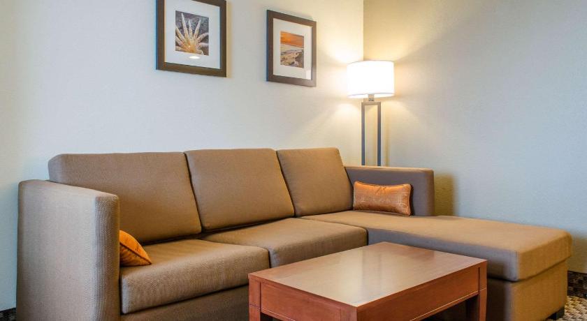 Comfort Inn & Suites Biloxi-D'Iberville