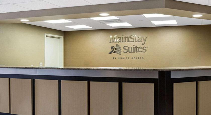 MainStay Suites Bismarck