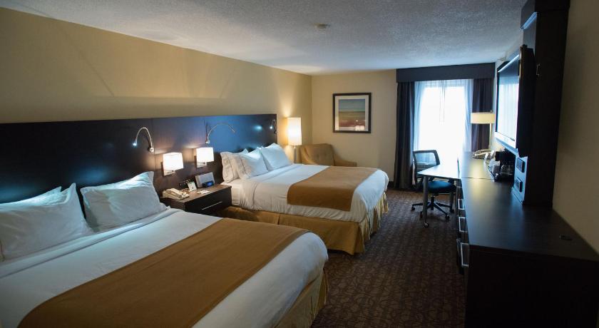 Holiday Inn Express Hotels & Suites Topeka West