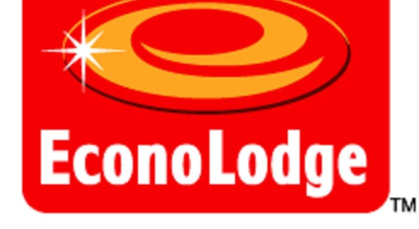 Econo Lodge Inn & Suites