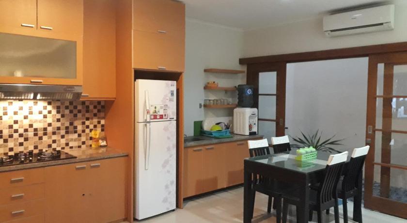 Awana Town House AT 37 — Hotel in Yogyakarta
