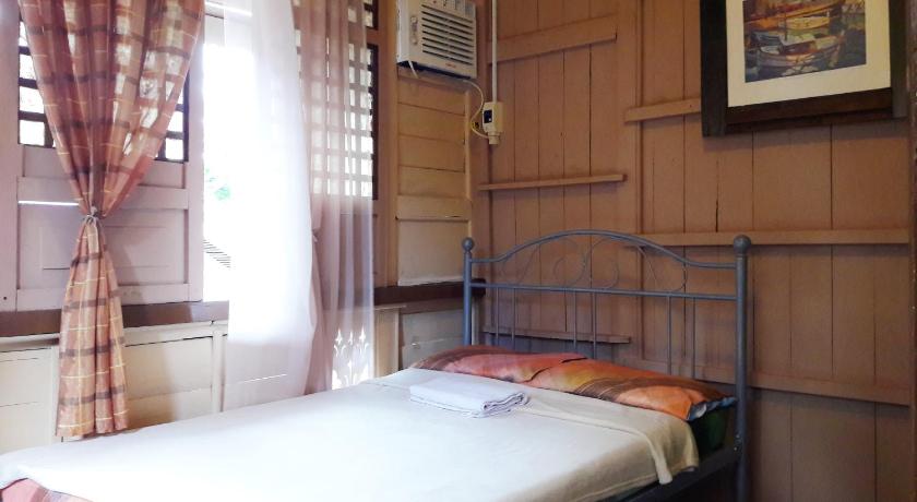 Image of Large Single Room 1