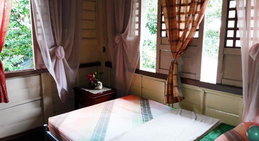 Image of Large Single Room 0