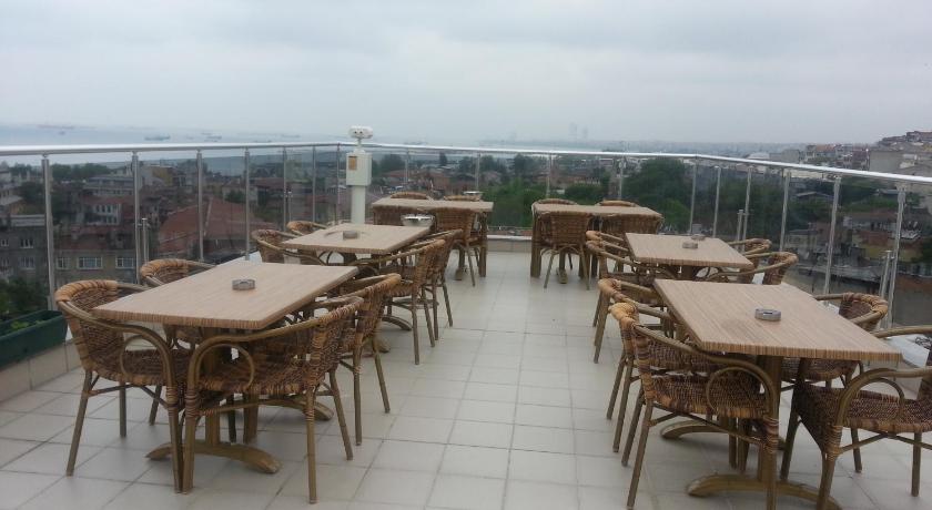 Sultan Palace Hotel - image 2