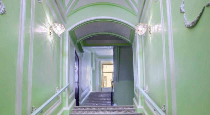 Ra Kuznechny 19\21 Hotel photo