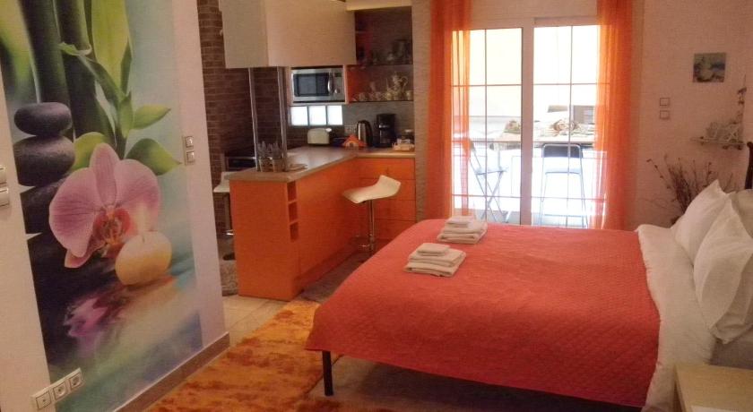 4th Floor — Hotel in Athens