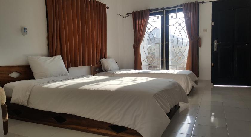 Spear Villa photo