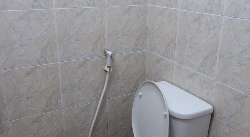 Image of Small Double Room - No Window 6