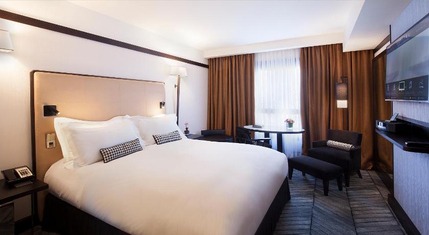 Image of Junior Suite 1 King Bed 4