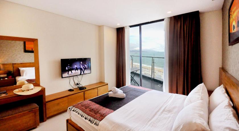 Image of Family Sea View Connecting Suites 7