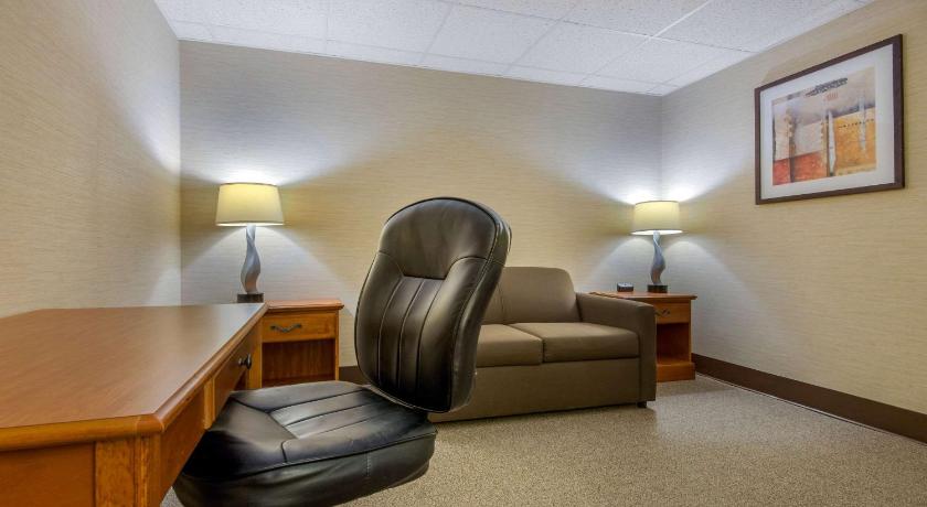 Quality Inn & Suites