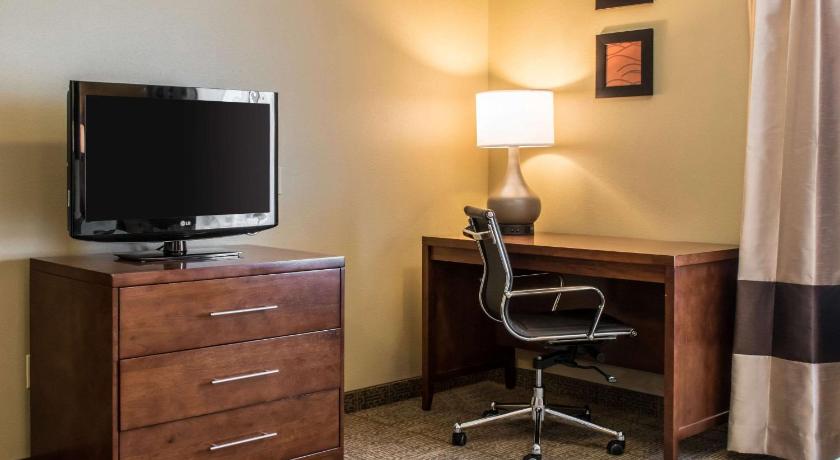 Comfort Inn Lancaster County Columbia