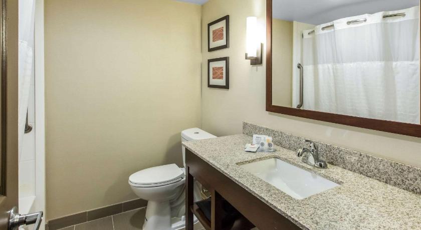 Comfort Inn & Suites Knoxville West