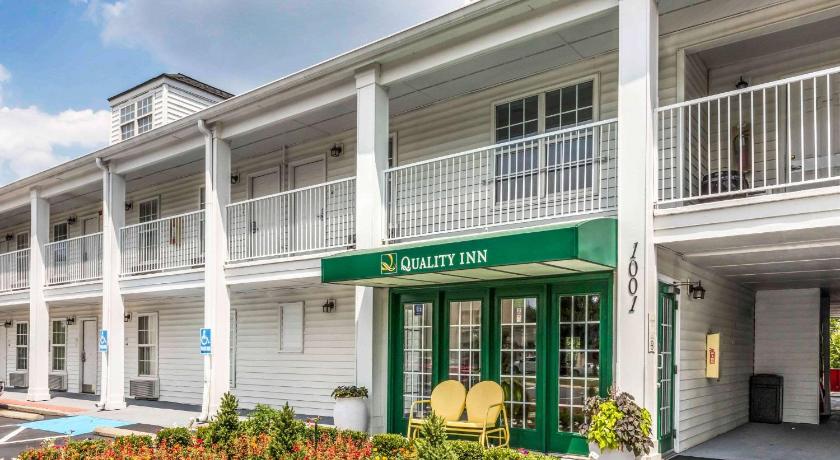 Quality Inn Gallatin-Nashville Metro