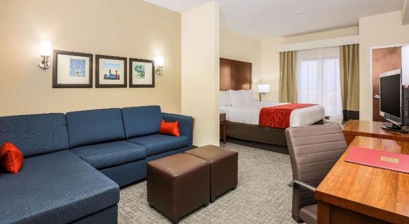 Comfort Suites DFW N/Grapevine