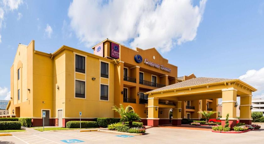 Comfort Suites Westchase Houston Energy Corridor