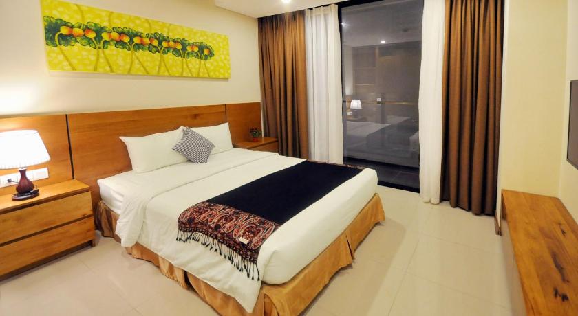 Image of 3-Bedroom Apartment with Balcony 9